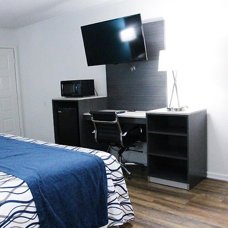 新波士顿德克斯汽车旅馆 New Boston 外观 照片